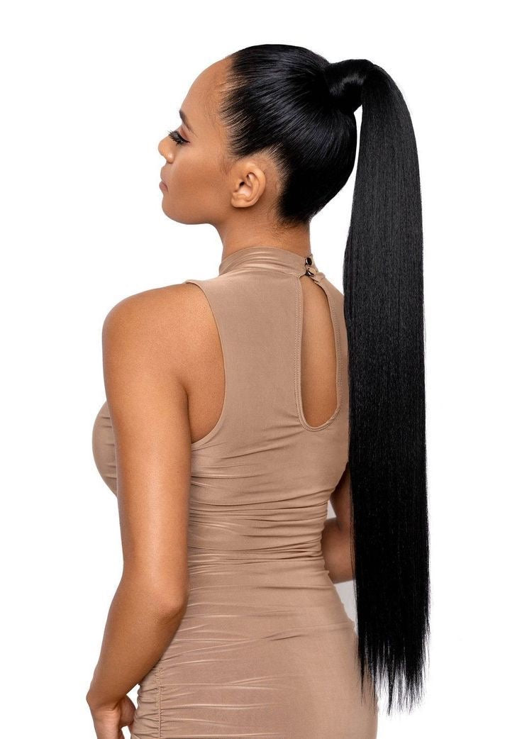 Coleta Postiza color negro #1